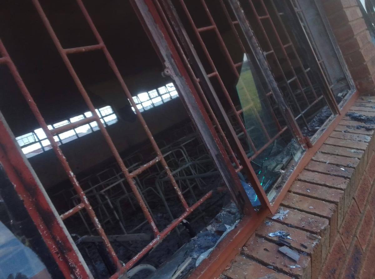 Burnt classroom at FM Ramaboa School. Photo : Facebook